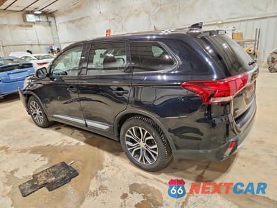 Drugie zdjęcie samochodu z przodu: 2017 MITSUBISHI OUTLANDER ES VIN:JA4AD2A30HZ042988 - miniatura