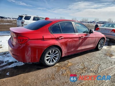 Trzecie zdjęcie samochodu z tyłu: 2016 BMW 320 XI VIN:WBA8A3C5XGK688657 - miniatura