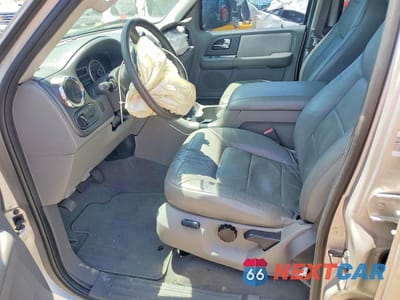 Zdjęcie 7 z 12 samochodu: 2005 FORD EXPEDITION XLT VIN:1FMPU16575LA81740 - miniatura