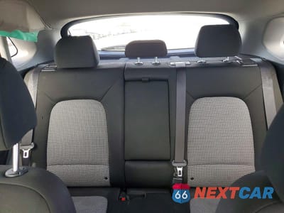 Zdjęcie 10 z 13 samochodu: 2021 HYUNDAI KONA SE VIN:KM8K12AA6MU707123 - miniatura