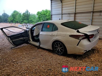 Drugie zdjęcie samochodu z przodu: 2022 TOYOTA CAMRY SE VIN:4T1G11AKXNU684584 - miniatura