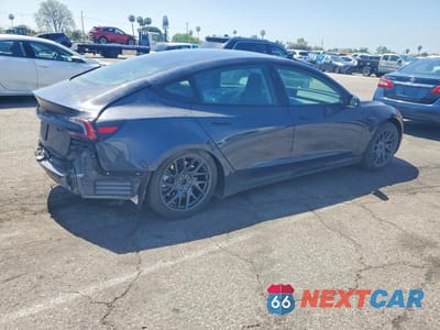 Trzecie zdjęcie samochodu z tyłu: 2025 TESLA MODEL 3 VIN:5YJ3E1EA7SF890930 - miniatura