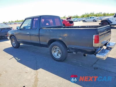 Drugie zdjęcie samochodu z przodu: 1985 NISSAN PICKUP BASE VIN:JN6ND06S5FW007516 - miniatura