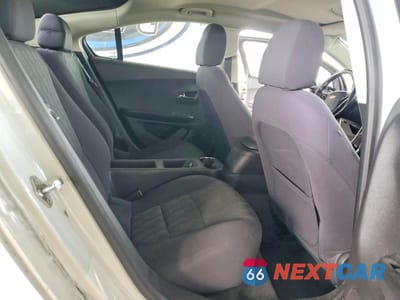 Zdjęcie 10 z 12 samochodu: 2014 CHEVROLET VOLT VIN:1G1RE6E48EU136814 - miniatura