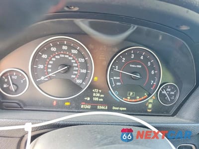 Zdjęcie 9 z 12 samochodu: 2013 BMW 328 I SULEV VIN:WBA3C1G55DNR48895 - miniatura