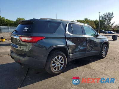 Trzecie zdjęcie samochodu z tyłu: 2020 CHEVROLET TRAVERSE LT VIN:1GNERHKW1LJ240210 - miniatura