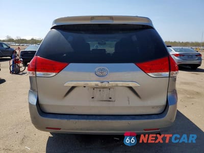 Zdjęcie 6 z 13 samochodu: 2011 TOYOTA SIENNA LIMITED 7-PASSENGER VIN:5TDYK3DC7BS007191 - miniatura