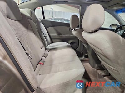 Zdjęcie 10 z 12 samochodu: 2005 NISSAN ALTIMA 2.5 VIN:1N4AL11D25N485017 - miniatura