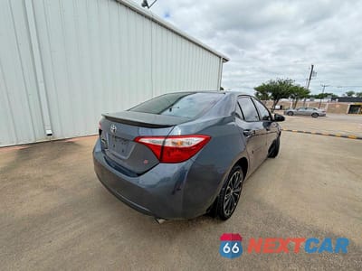 Czwarte zdjęcie samochodu z boku: 2014 TOYOTA COROLLA S PLUS VIN:2T1BURHE0EC115020 - miniatura