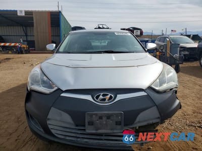Piąte zdjęcie samochodu w środku: 2012 HYUNDAI VELOSTER BASE VIN:KMHTC6AD2CU064283 - miniatura