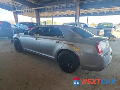 Drugie zdjęcie samochodu z przodu: 2016 CHRYSLER 300C VIN:2C3CCAEG9GH294783 - miniatura