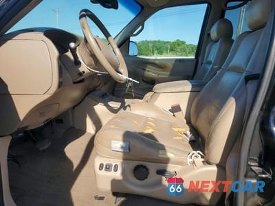 Zdjęcie 7 z 13 samochodu: 2002 FORD EXPEDITION EDDIE BAUER VIN:1FMRU17L12LA50243 - miniatura