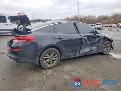 Trzecie zdjęcie samochodu z tyłu: 2019 KIA OPTIMA LX VIN:5XXGT4L39KG338680 - miniatura