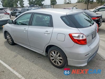 Drugie zdjęcie samochodu z przodu: 2010 TOYOTA MATRIX BASE VIN:2T1KU4EEXAC480239 - miniatura