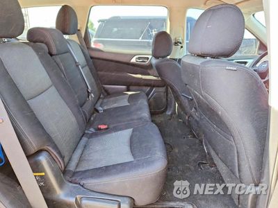 Zdjęcie 11 z 13 samochodu: 2017 NISSAN PATHFINDER SV VIN:5N1DR2MN8HC629858 - miniatura