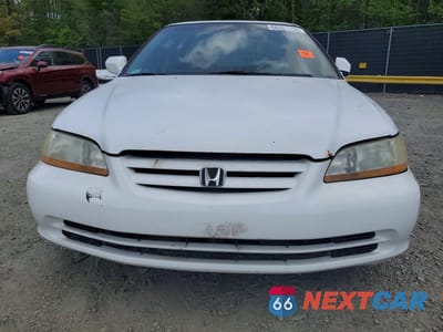 Piąte zdjęcie samochodu w środku: 2001 HONDA ACCORD EX VIN:1HGCG56601A054476 - miniatura