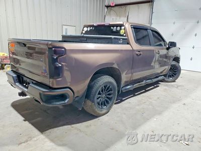 Trzecie zdjęcie samochodu z tyłu: 2019 CHEVROLET SILVERADO K1500 RST VIN:3GCUYEED0KG214259 - miniatura