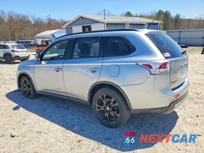 Drugie zdjęcie samochodu z przodu: 2015 MITSUBISHI OUTLANDER SE VIN:JA4AZ3A35FZ011126 - miniatura