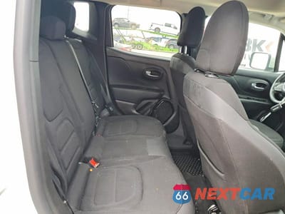 Zdjęcie 11 z 12 samochodu: 2017 JEEP RENEGADE LATITUDE VIN:ZACCJBBB7HPE65725 - miniatura