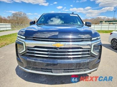Piąte zdjęcie samochodu w środku: 2025 CHEVROLET TAHOE K1500 LT VIN:1GNS6NRD7SR176902 - miniatura