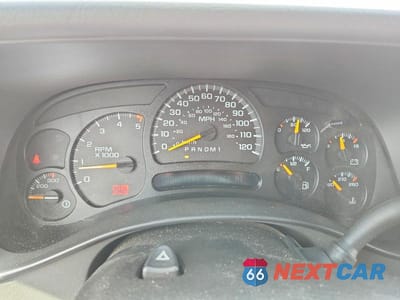 Zdjęcie 9 z 12 samochodu: 2006 CHEVROLET SILVERADO K2500 HEAVY DUTY VIN:1GCHK23D26F267766 - miniatura