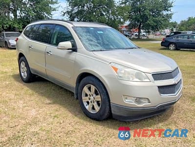 2011 CHEVROLET TRAVERSE LT 1GNKRGED4BJ137479 - główne zdjęcie licytacji z USA - miniatura