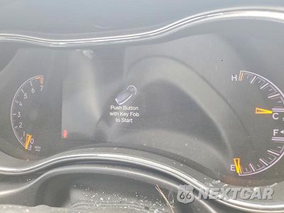 Zdjęcie 9 z 12 samochodu: 2017 JEEP GRAND CHEROKEE LAREDO VIN:1C4RJFAG6HC895457 - miniatura