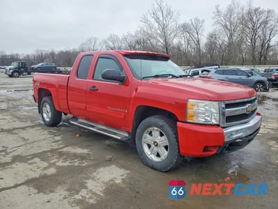 Trzecie zdjęcie samochodu z tyłu: 2008 CHEVROLET SILVERADO K1500 VIN:2GCEK19J081214939 - miniatura