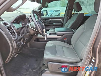 Zdjęcie 7 z 13 samochodu: 2021 RAM 1500 BIG HORN VIN:1C6SRFFM2MN589029 - miniatura