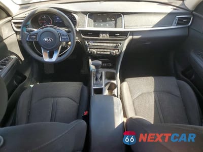 Zdjęcie 8 z 12 samochodu: 2019 KIA OPTIMA LX VIN:5XXGT4L37KG281895 - miniatura