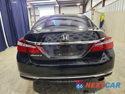 Zdjęcie 6 z 12 samochodu: 2016 HONDA ACCORD EX VIN:1HGCR2F08GA022288 - miniatura