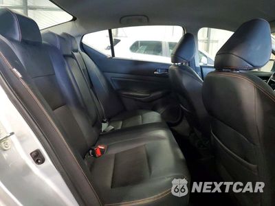 Zdjęcie 10 z 12 samochodu: 2019 NISSAN ALTIMA SR VIN:1N4BL4CV0KC127563 - miniatura