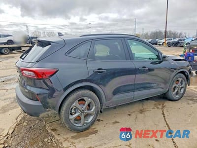 Trzecie zdjęcie samochodu z tyłu: 2026 FORD ESCAPE ST LINE SELECT VIN:1FMCU9NZ2TUA31806 - miniatura