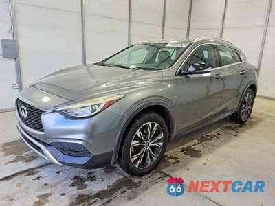 2018 INFINITI QX30 LUXURY SJKCH5CR2JA043714 - główne zdjęcie licytacji z USA - miniatura