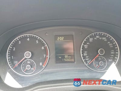 Zdjęcie 9 z 12 samochodu: 2015 VOLKSWAGEN PASSAT S VIN:1VWAT7A36FC112271 - miniatura