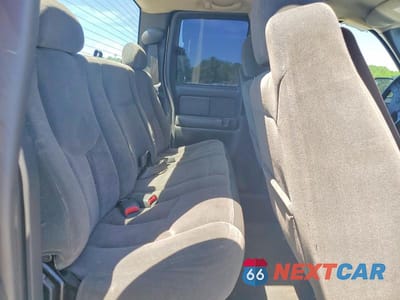 Zdjęcie 10 z 12 samochodu: 2004 CHEVROLET SILVERADO K1500 VIN:2GCEK19T941247899 - miniatura