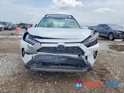 Piąte zdjęcie samochodu w środku: 2024 TOYOTA RAV4 LIMITED VIN:JTMD6RFV8RJ053236 - miniatura