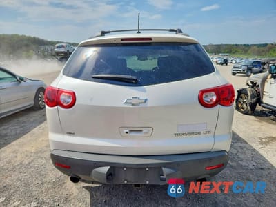 Zdjęcie 6 z 13 samochodu: 2012 CHEVROLET TRAVERSE LTZ VIN:1GNKVLED8CJ405410 - miniatura