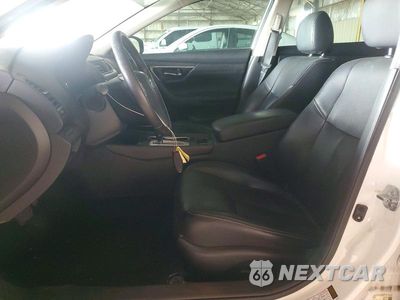 Zdjęcie 7 z 11 samochodu: 2016 NISSAN ALTIMA 2.5 SL VIN:1N4AL3AP5GC271093 - miniatura