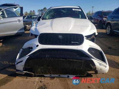 Piąte zdjęcie samochodu w środku: 2025 JAGUAR F-PACE R-DYNAMIC S VIN:SADCT2EX7SA746906 - miniatura