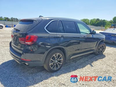 Trzecie zdjęcie samochodu z tyłu: 2018 BMW X5 SDRIVE35I VIN:5UXKR2C55J0Z20076 - miniatura