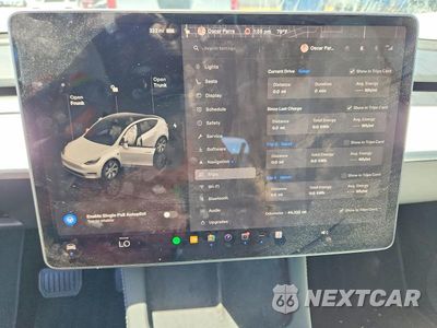 Zdjęcie 9 z 13 samochodu: 2023 TESLA MODEL Y VIN:7SAYGDEE6PA080071 - miniatura