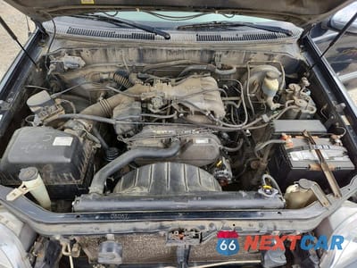 Zdjęcie 11 z 11 samochodu: 2001 TOYOTA TUNDRA ACCESS CAB SR5 VIN:5TBRN34111S141955 - miniatura