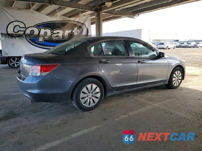 Trzecie zdjęcie samochodu z tyłu: 2009 HONDA ACCORD LX VIN:1HGCP26359A111674 - miniatura