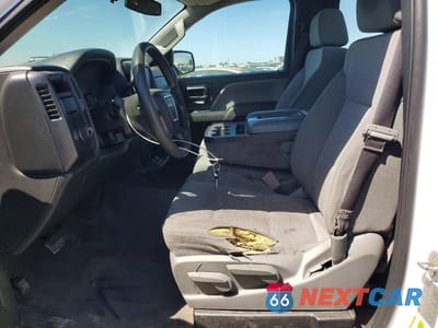 Zdjęcie 7 z 11 samochodu: 2017 GMC SIERRA C1500 VIN:1GTN1LEC7HZ903843 - miniatura