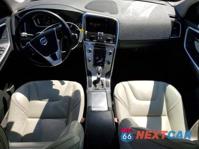 Zdjęcie 8 z 12 samochodu: 2015 VOLVO XC60 T6 PLATINUM VIN:YV4902RV8F2703423 - miniatura