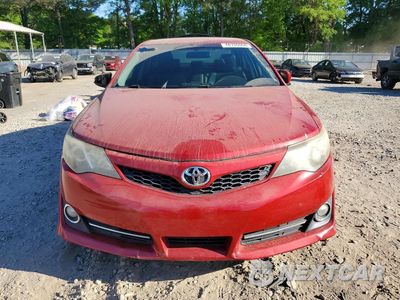 Piąte zdjęcie samochodu w środku: 2013 TOYOTA CAMRY SE VIN:4T1BF1FK5DU722029 - miniatura