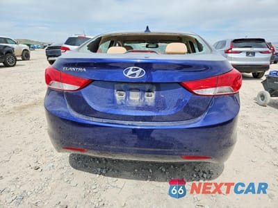 Zdjęcie 6 z 12 samochodu: 2013 HYUNDAI ELANTRA GLS VIN:5NPDH4AE1DH320478 - miniatura