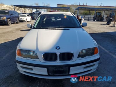 Piąte zdjęcie samochodu w środku: 2001 BMW 325 I VIN:WBAAV334X1EE76475 - miniatura