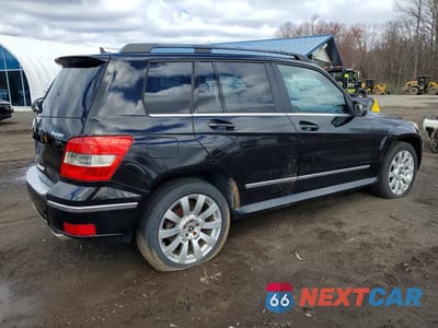 Trzecie zdjęcie samochodu z tyłu: 2010 MERCEDES-BENZ GLK 350 4MATIC VIN:WDCGG8HB9AF395867 - miniatura